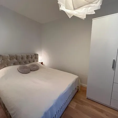 Spacious In Kadriorg, City Centre Tallin