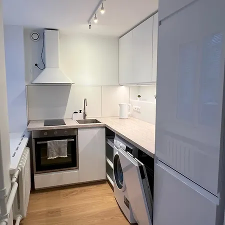Spacious In Kadriorg, City Centre Appartamento Reval