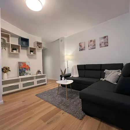 Spacious In Kadriorg, City Centre * Reval