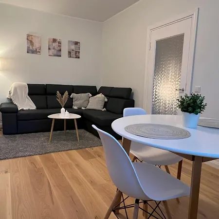 Appartamento Spacious In Kadriorg, City Centre